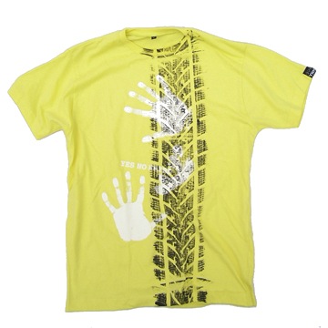 Front pic of 'Roadkill' Men's T-Shirt, Black/White on Lemon